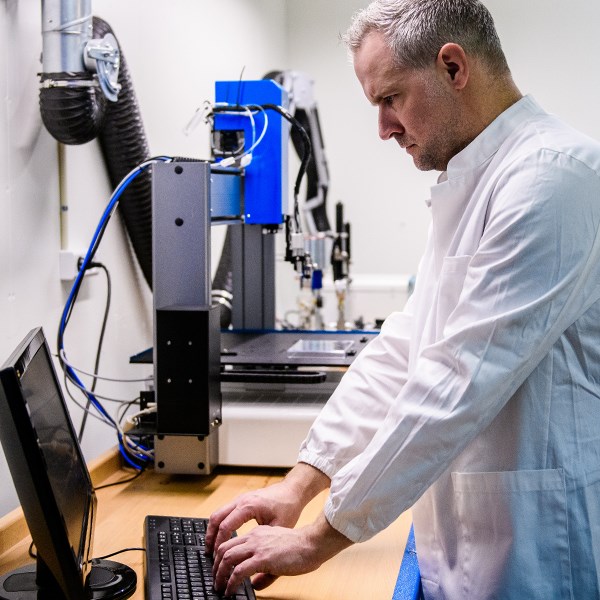 Inhouse-testcenter-diatom10.jpg Inhouse-testcenter-diatom10.jpg